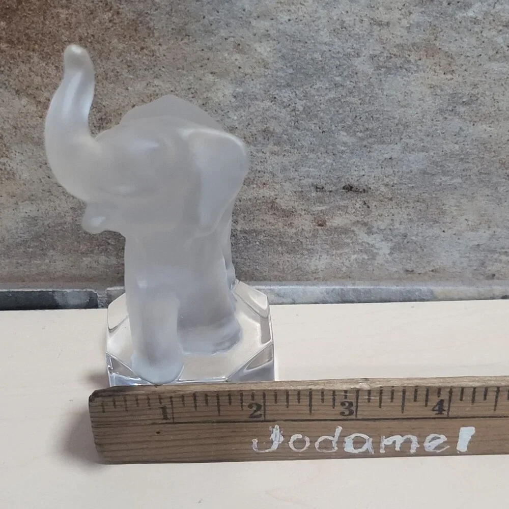 Vintage Goebel Frosted Crystal Elephant Paperweight On Pedestal Figurine